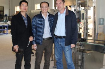 Үйлчлүүлэгчид